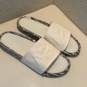 APL Mens Size 13 Techloom Slides Sandals White Black Marble Comfort Summer Pool